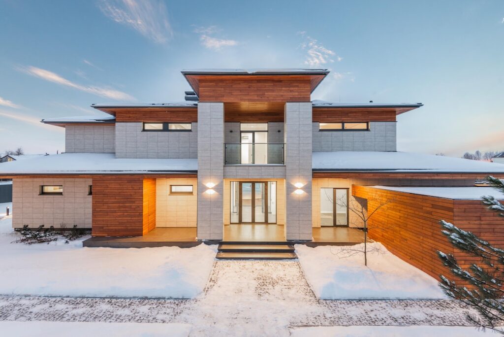 luxury home exterior, Utah